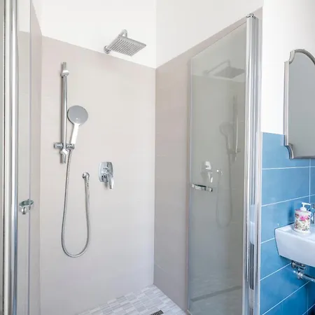 Di Lusso Con Terrazza - Centro Appartement